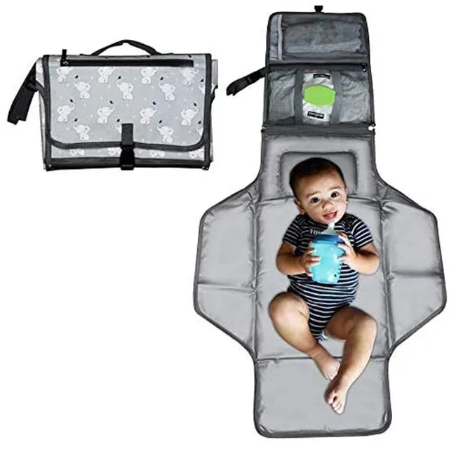 Mála Diaper le póca buidéal